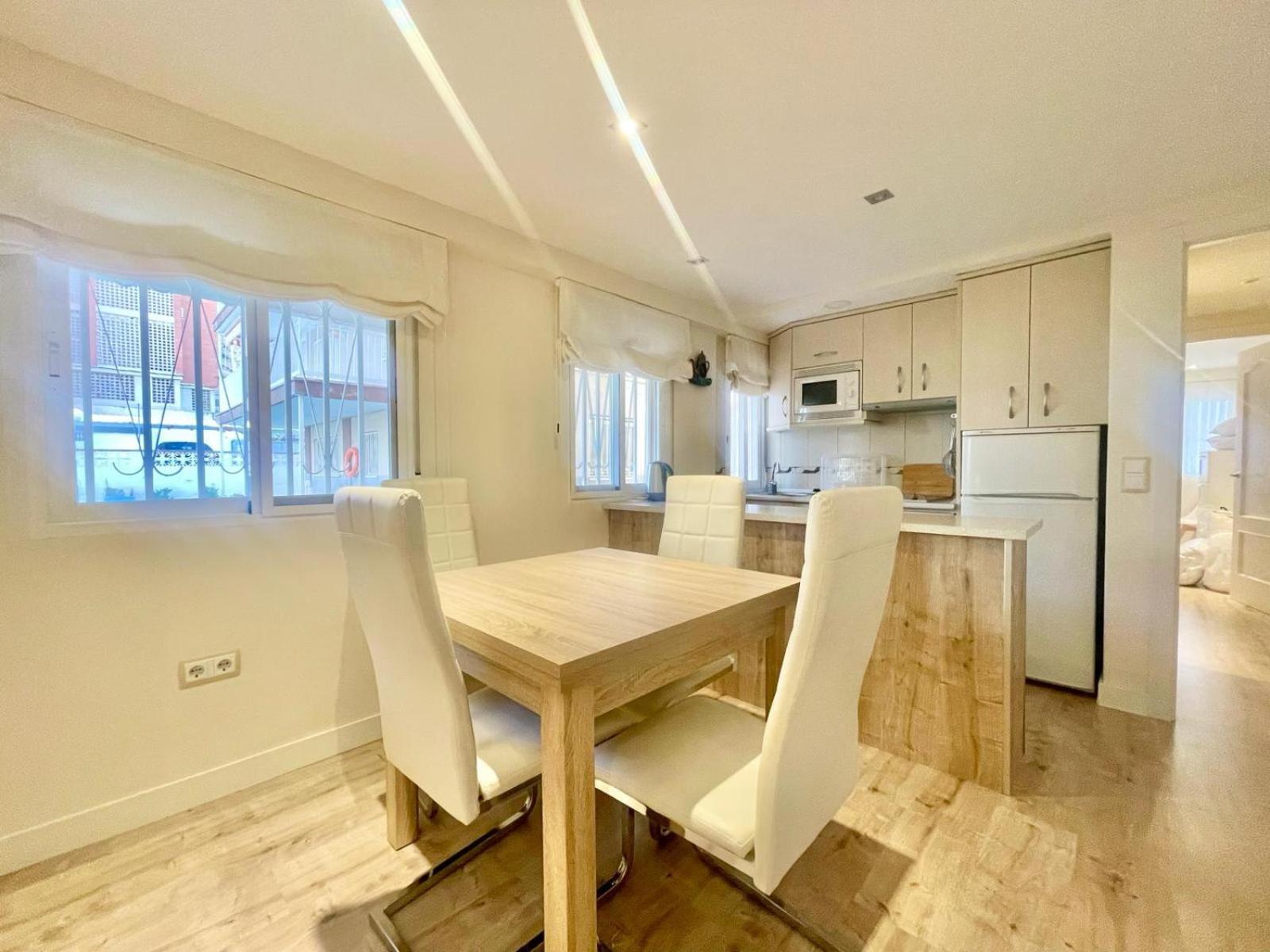 White House Nervion Apartment Benidorm Bagian luar foto