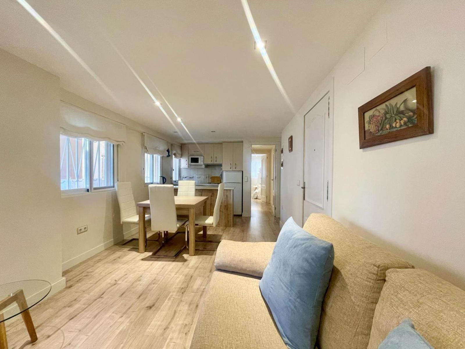 White House Nervion Apartment Benidorm Bagian luar foto